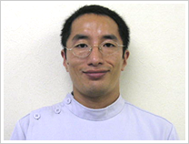 院長田中晶顔写真